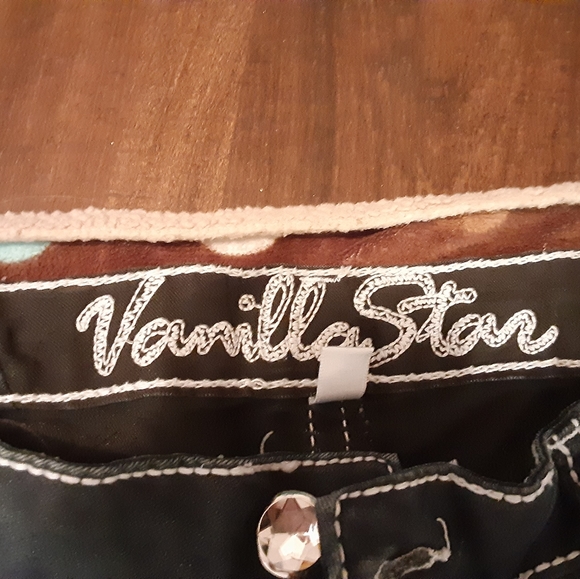 Blue jeans - Picture 2 of 4